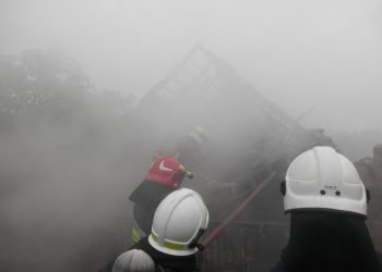 Koszuty Parcele: Spaliły się dwa budynki ZDJĘCIA