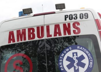 Karetka na plaży. Ratowali 36-latka