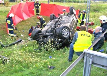 2 osoby nie żyją. On się ukrywa