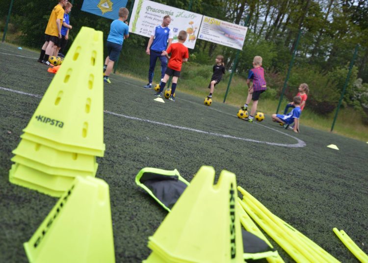 Akademia Futbolu 92 zaprasza!