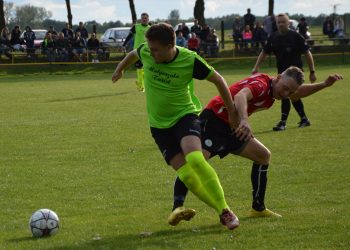 Kapitan uratował Czarnych. Zdjęcia z derbów