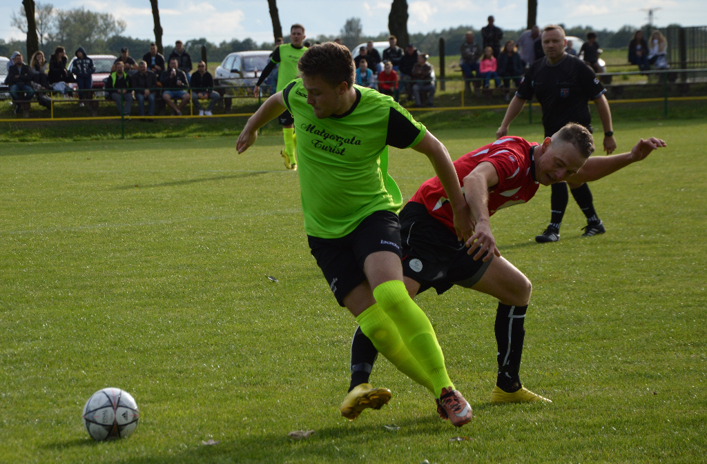 Kapitan uratował Czarnych. Zdjęcia z derbów