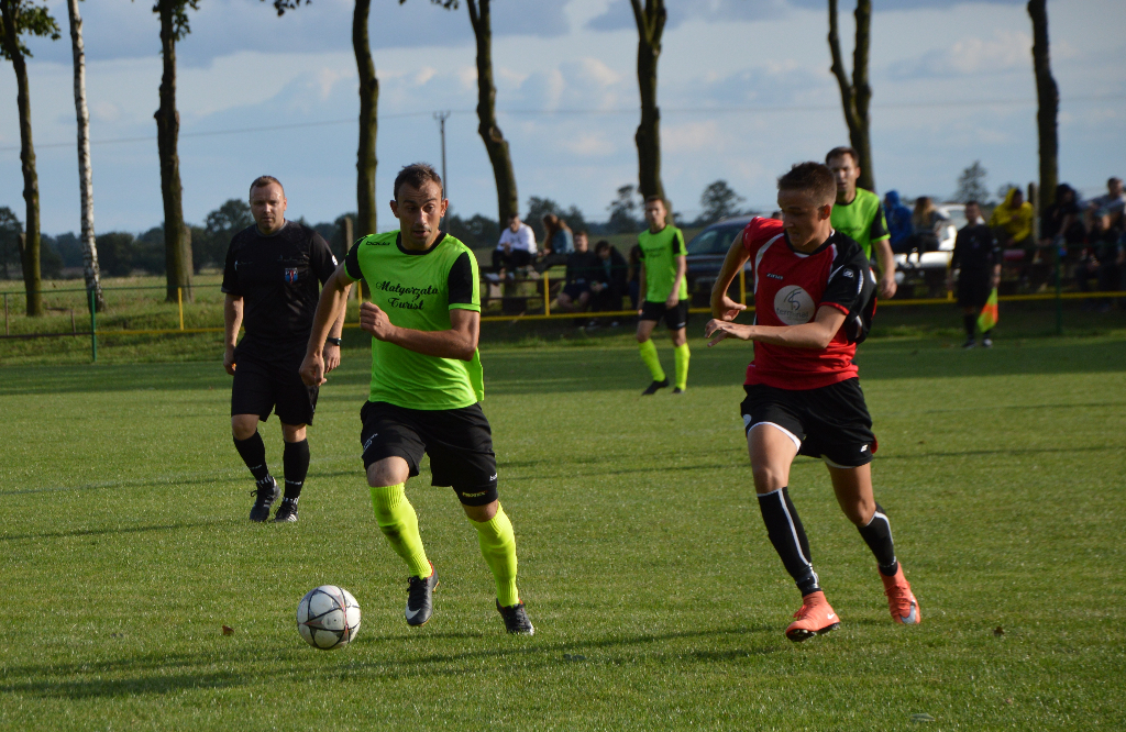 Kapitan uratował Czarnych. Zdjęcia z derbów