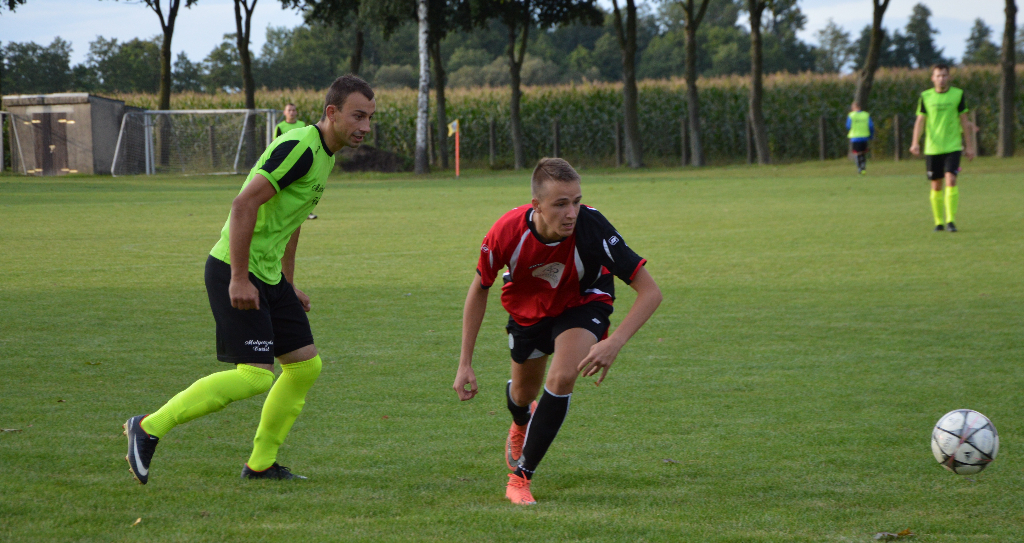 Kapitan uratował Czarnych. Zdjęcia z derbów