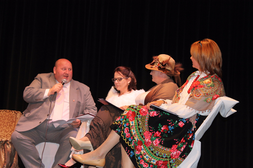 Narodowe czytanie w Zagórowie FOTO