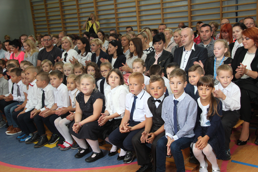 Rozpoczęcie roku w Jedynce ZDJĘCIA