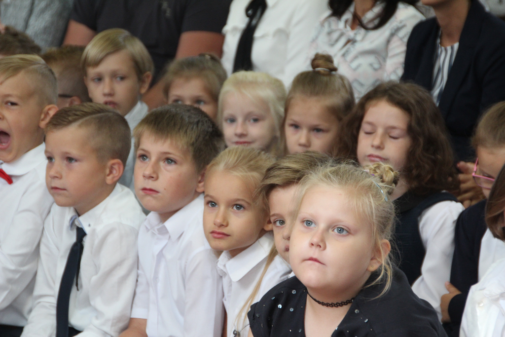 Rozpoczęcie roku w Jedynce ZDJĘCIA