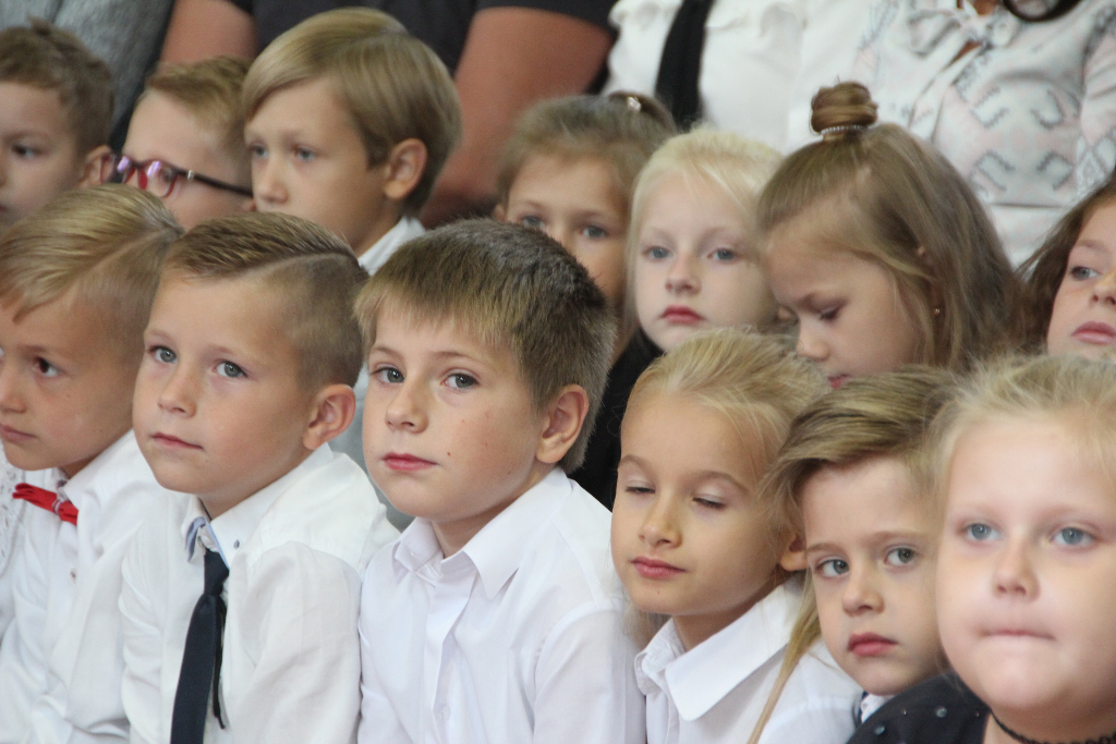 Rozpoczęcie roku w Jedynce ZDJĘCIA