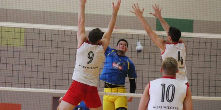 Przedsezonowy turniej dla Wilków