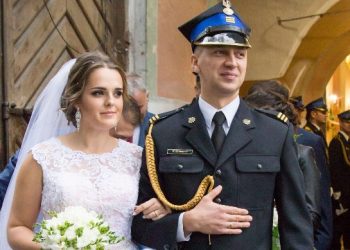 Komendant się ożenił. Gratulujemy!