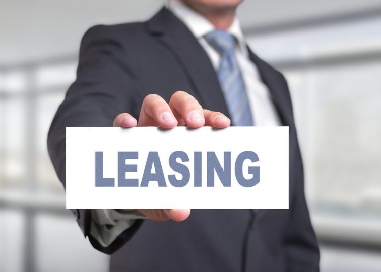 Czy leasing operacyjny samochodu osobowego to dobra opcja dla przedsiębiorców?