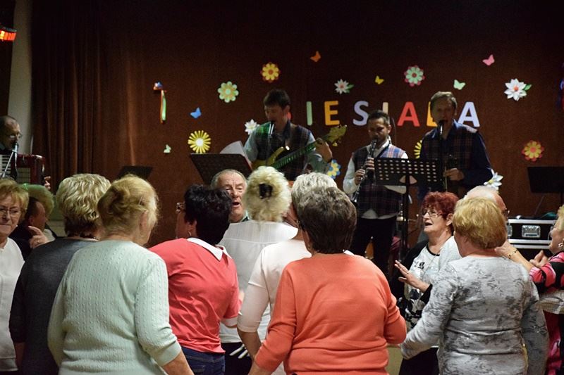 Biesiadowali w swojskich klimatach