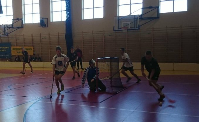 Trzecie unihokejowe złoto dla zawodówki i ogólniaka