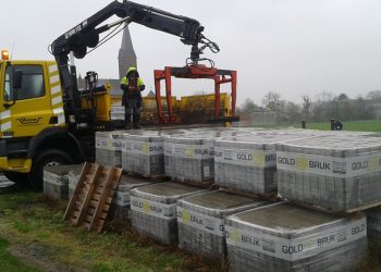 Zabrali kostkę z Trąbczyna