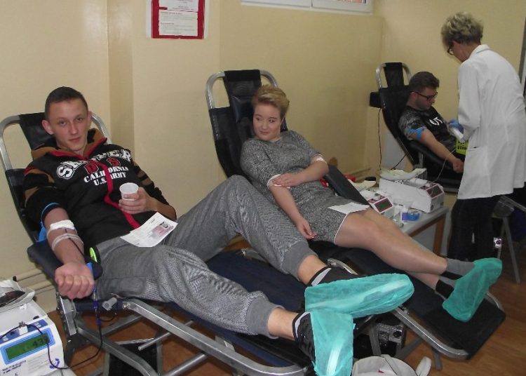 Oddali krew w Ekonomiku ZDJĘCIA