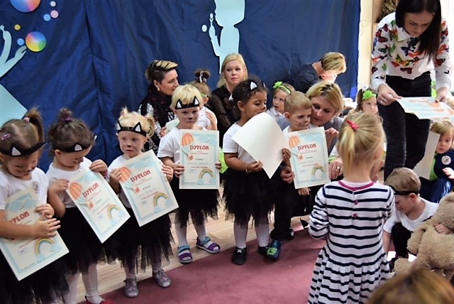 Pasowanie na przedszkolaka u Małych Odkrywców