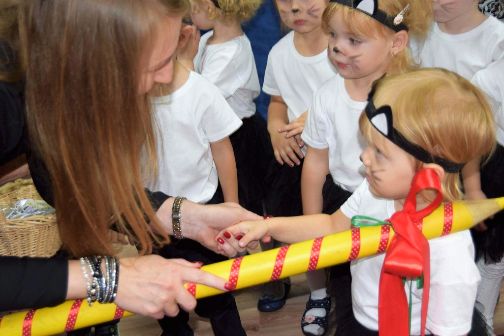Pasowanie na przedszkolaka u Małych Odkrywców
