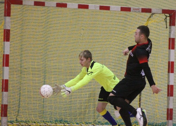 Ruszają zapisy do strzałkowskiej halówki