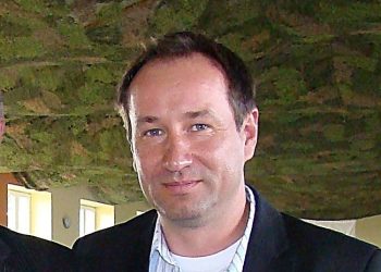 Kasprzyk likwiduje spółdzielnię