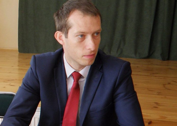 Gmina stawia warunki powiatowi