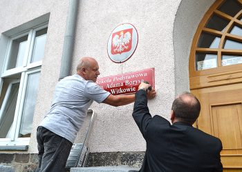 Nauczyciele stracą pracę