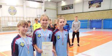 Podwójna korona trójki