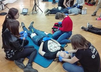 W drodze do wojska ratowali życie