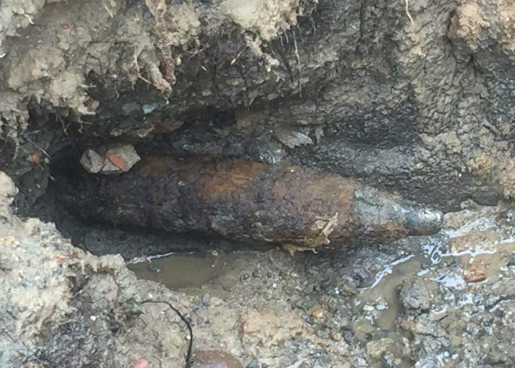 Strzałkowo: Przy budowie marketu znaleźli pocisk