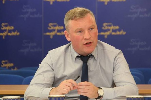 Radny do burmistrza: „Opamiętaj się Pan”