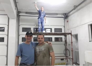 Remont trwa. Strażacy fachowcami