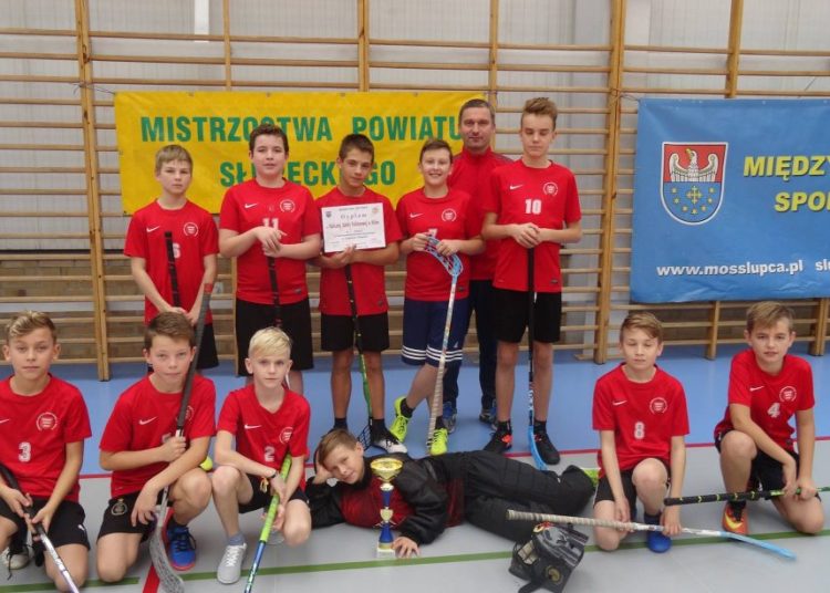 Wólka jedzie na unihokejowe rejony