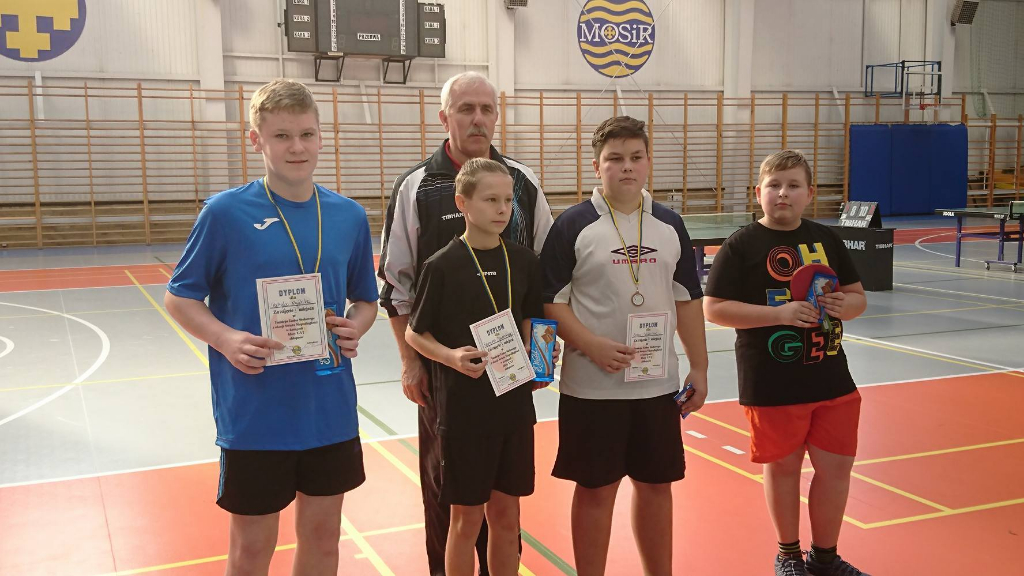 Turniej na Święto Niepodległości. Zdjęcia