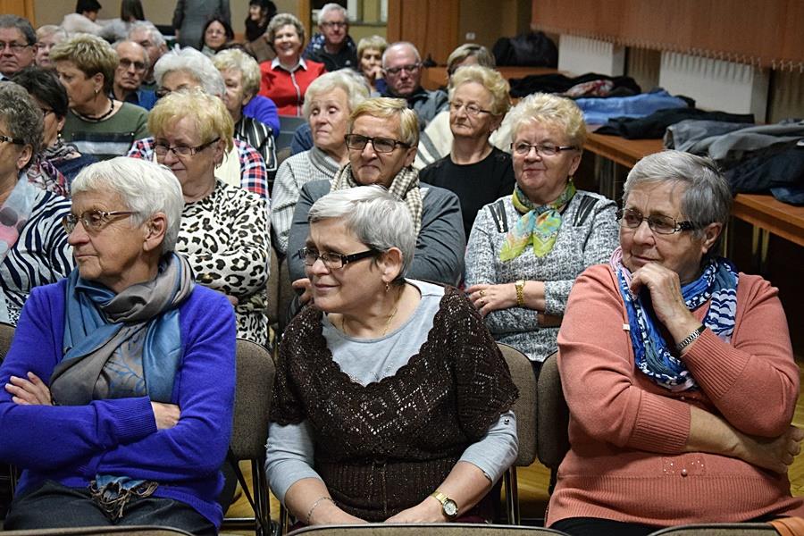 Z Wysp Salomona do Strzałkowa