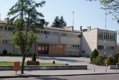 Brakło kasy na remont szkoły