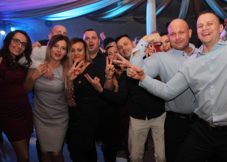 Andrzejkowe szaleństwo z Misiem ZDJĘCIA