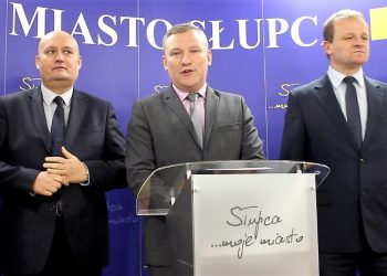 Pływalnia za dwa lata. PiS chwali burmistrza