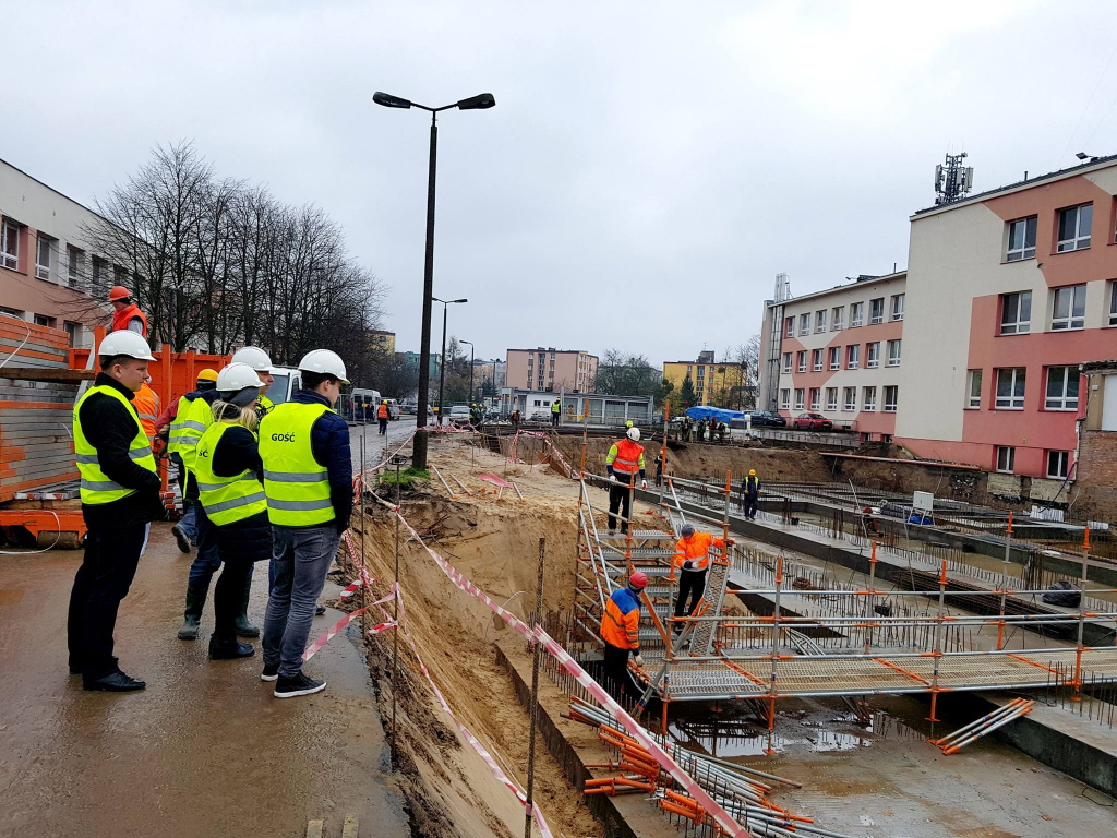 Jutro wmurują kamień węgielny. Będą utrudnienia