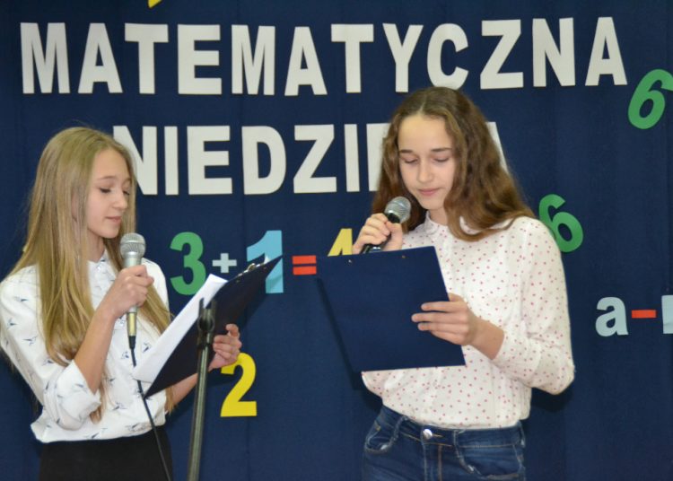 Matematyczna Niedziela w Cieninie Kościelnym