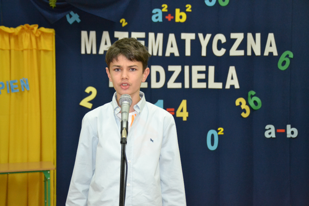 Matematyczna Niedziela w Cieninie Kościelnym