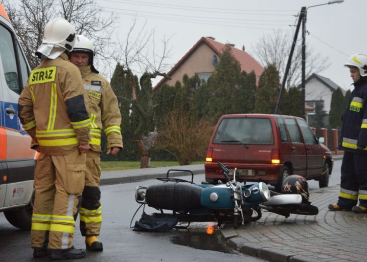 Wypadek w Witkowie. Ucierpiał motocyklista