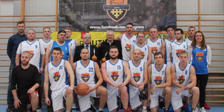 Grom punkt od victorii…