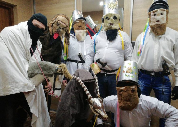 Tradycja nadal żywa. Gwiazdorzy odwiedzili domy FILM