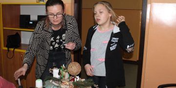 W Kotuni rodzinnie robili stroiki