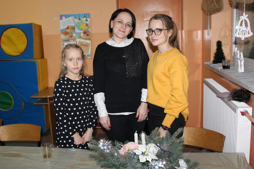 W Kotuni rodzinnie robili stroiki