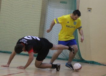 SLHPN Nie stracili gola, otwierają tabelę