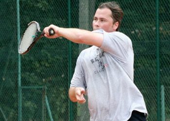 Sprawozdawczo-wyborcze tenisistów STT