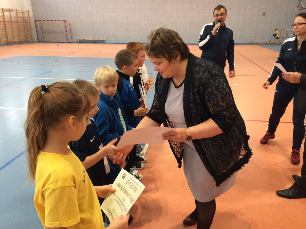 Giewartów zdominował zmagania. Zobacz zdjęcia