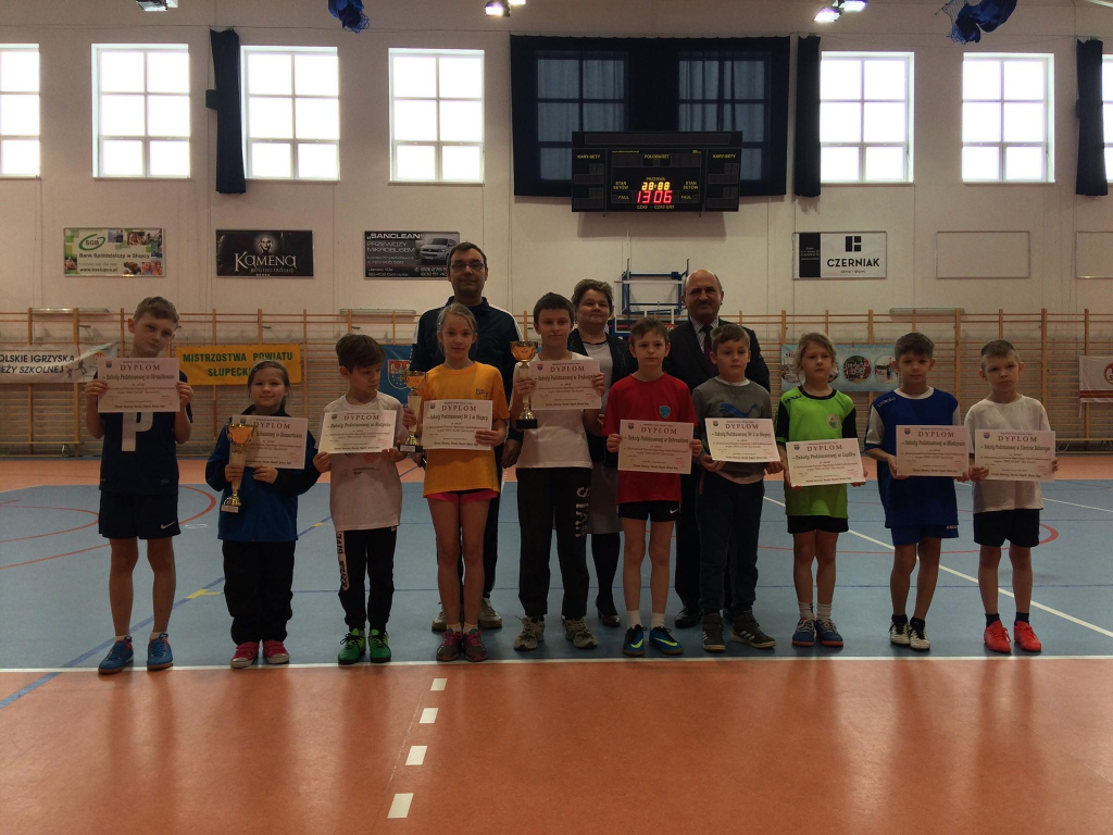 Giewartów zdominował zmagania. Zobacz zdjęcia