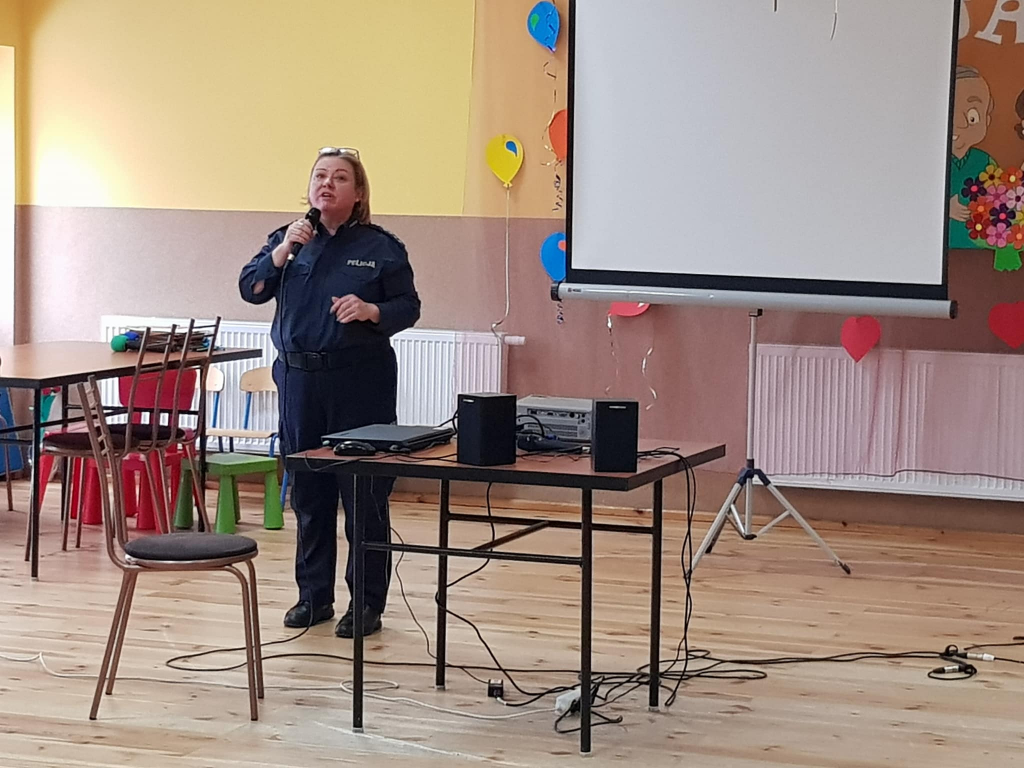 Dzień Babci i Dziadka w Piotrowicach ZDJĘCIA