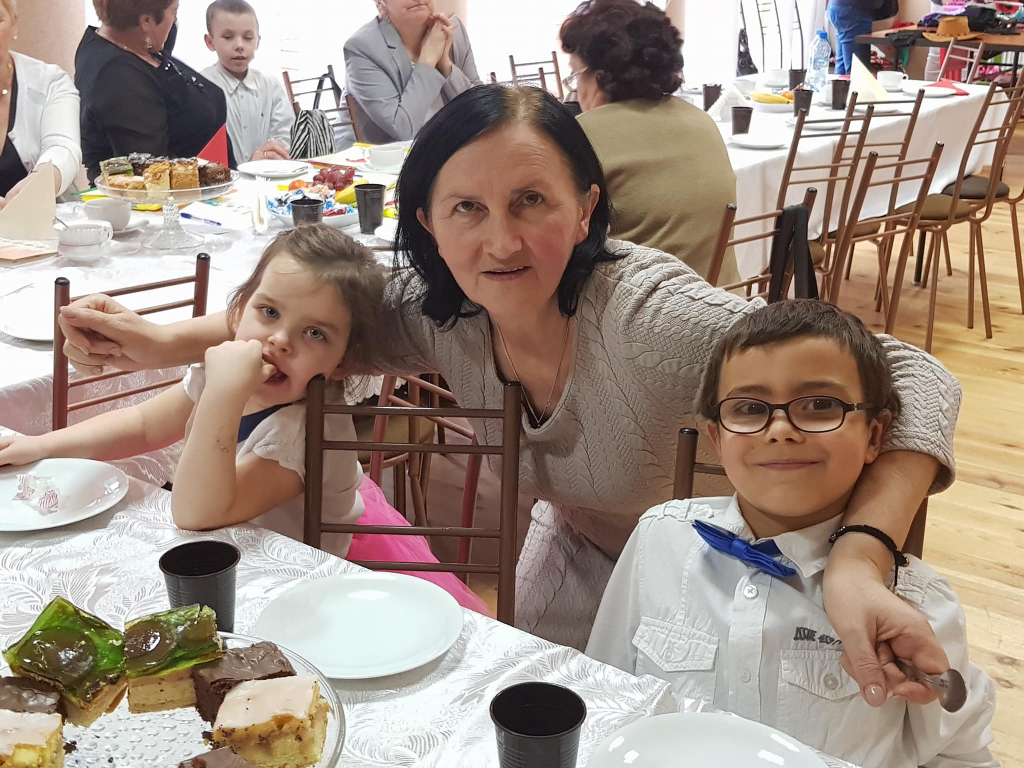 Dzień Babci i Dziadka w Piotrowicach ZDJĘCIA